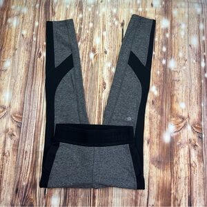 Lululemon Athletica Box It Out Tight Heathered Black / Black Leggings Size 4